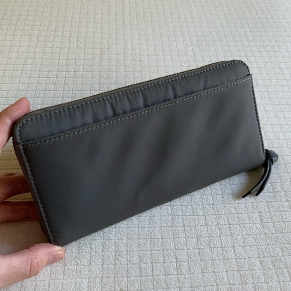 Kate Spade grey wallet - Picture 13 of 16